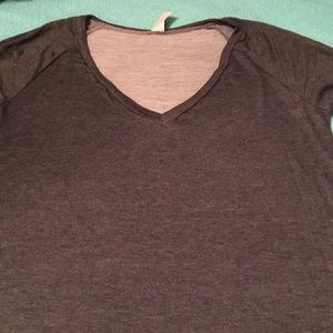 Gray long sleeve, rayon/spandex shirt